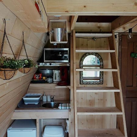 Le Chalet Tipi Avec Jacuzzi Et Jardin تروي المظهر الخارجي الصورة